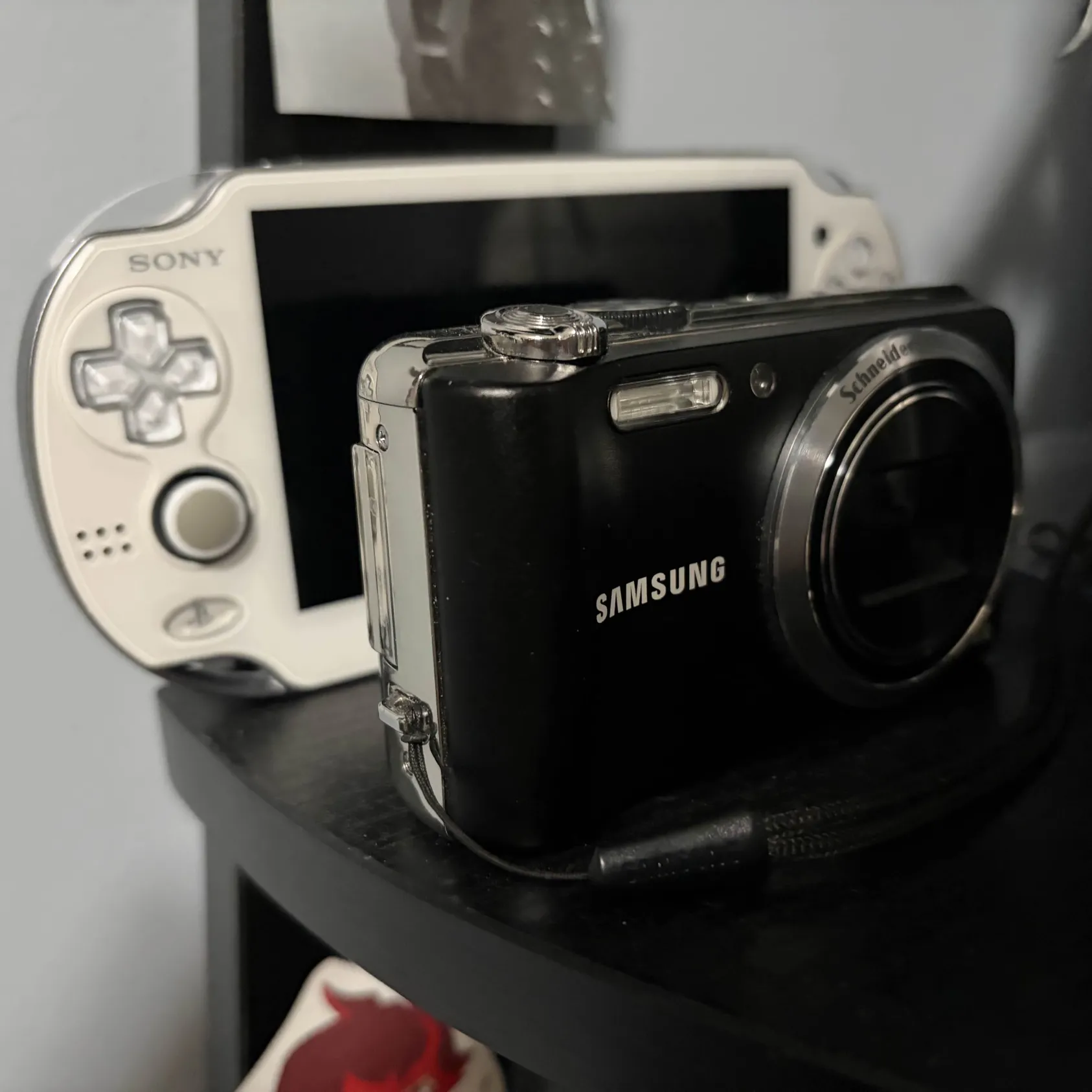 The sound of camera UI settings.